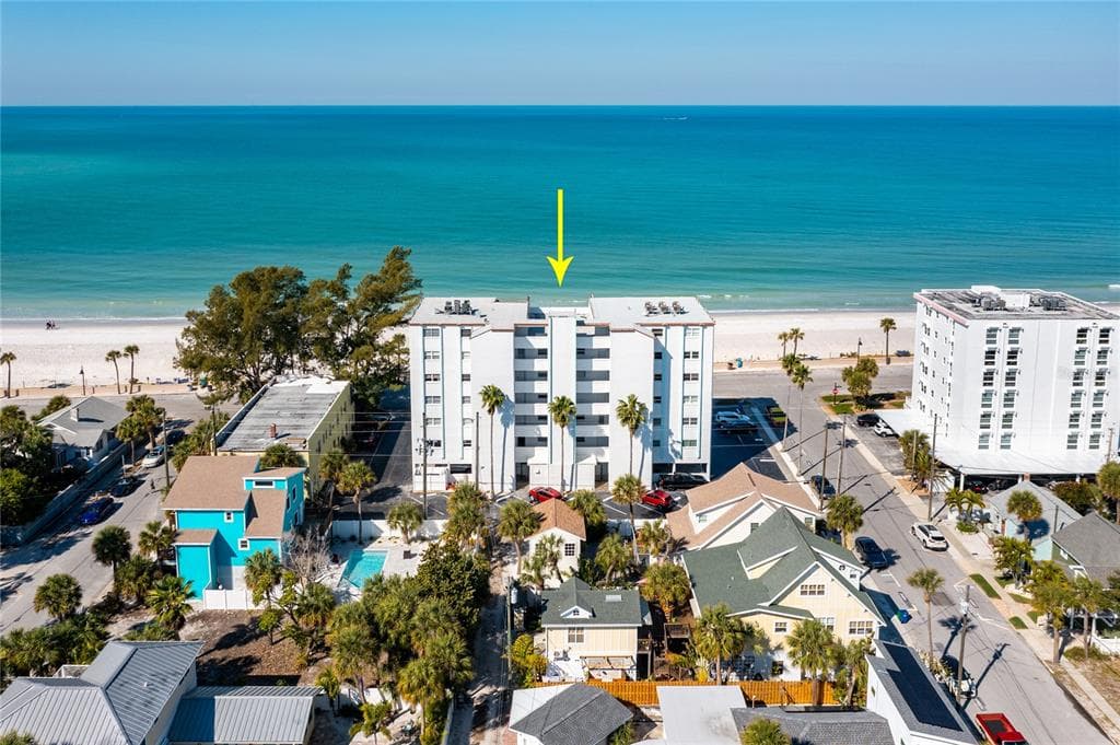 403 GULF WAY UNIT 402 ST PETE BEACH, FL 33706