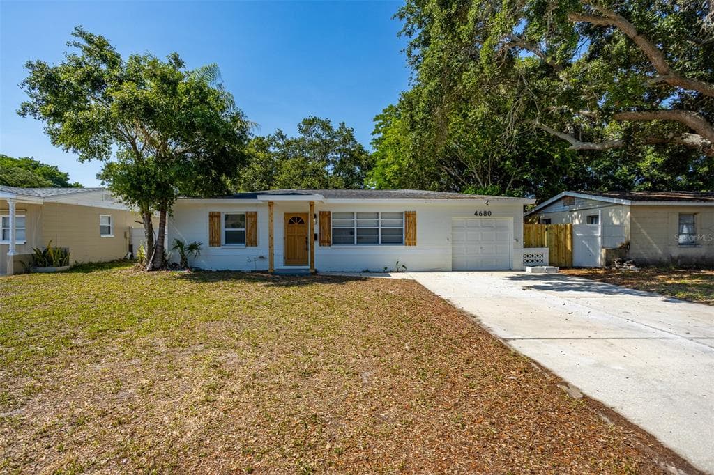 4680 87TH TERRACE N PINELLAS PARK, FL 33782