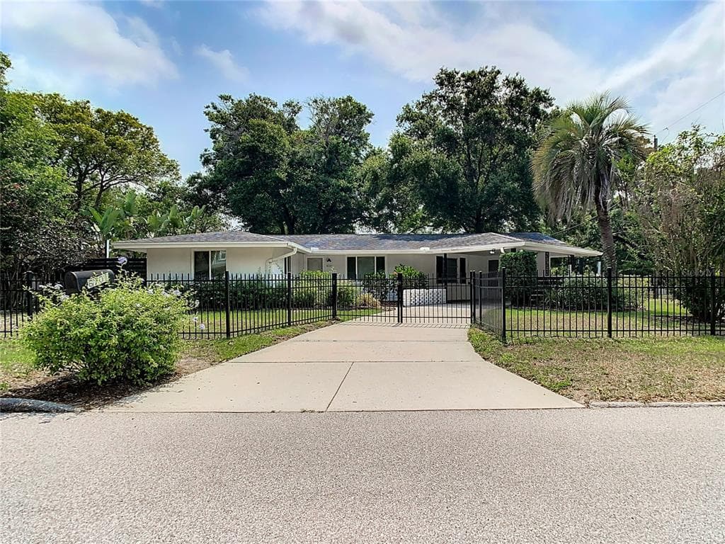 6701 N 13TH STREET TAMPA, FL 33604
