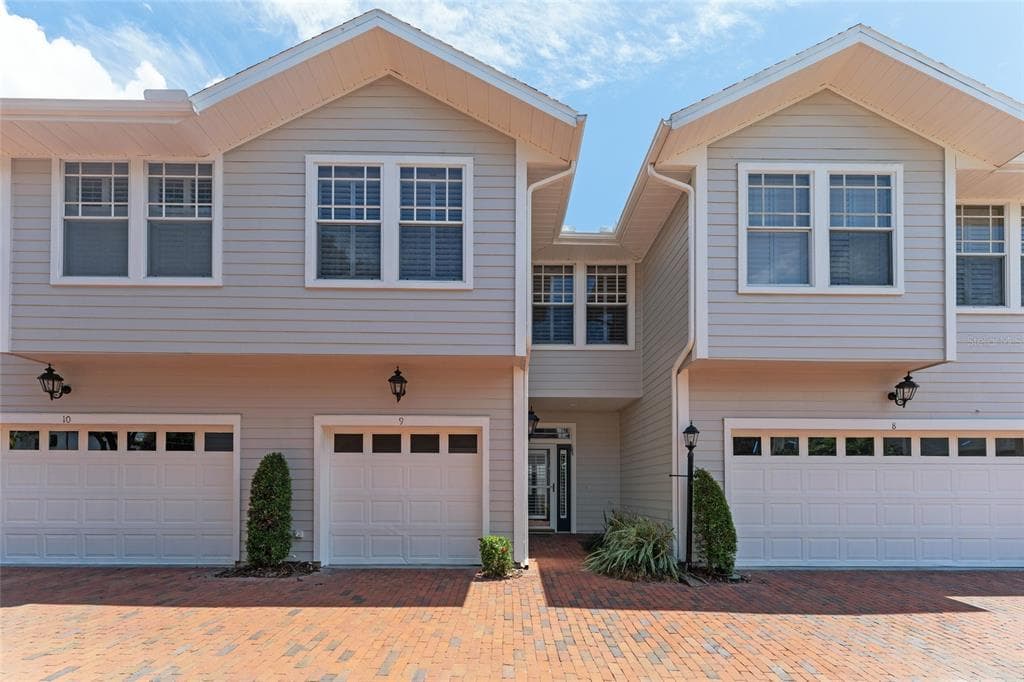 2920 W EL PRADO BOULEVARD UNIT 9 TAMPA, FL 33629