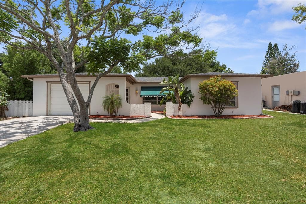 8515 MOULTON DRIVE PORT RICHEY, FL 34668
