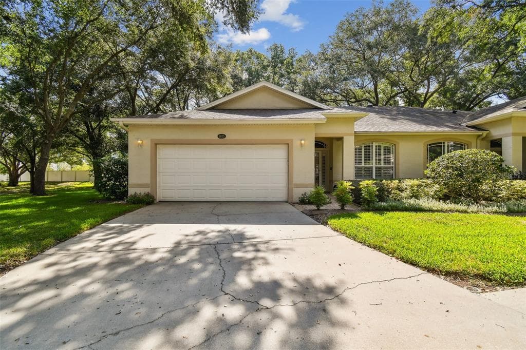 8635 ALEXANDRA ARBOR LANE