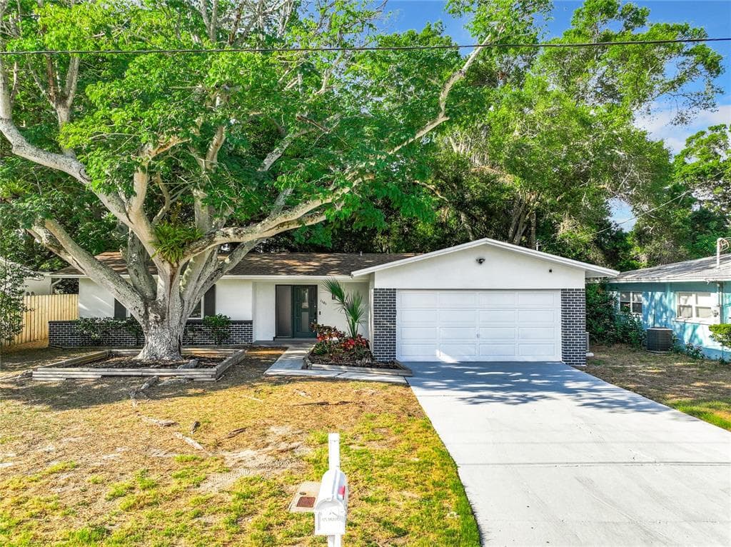 1101 IDLEWILD DRIVE S DUNEDIN, FL 34698