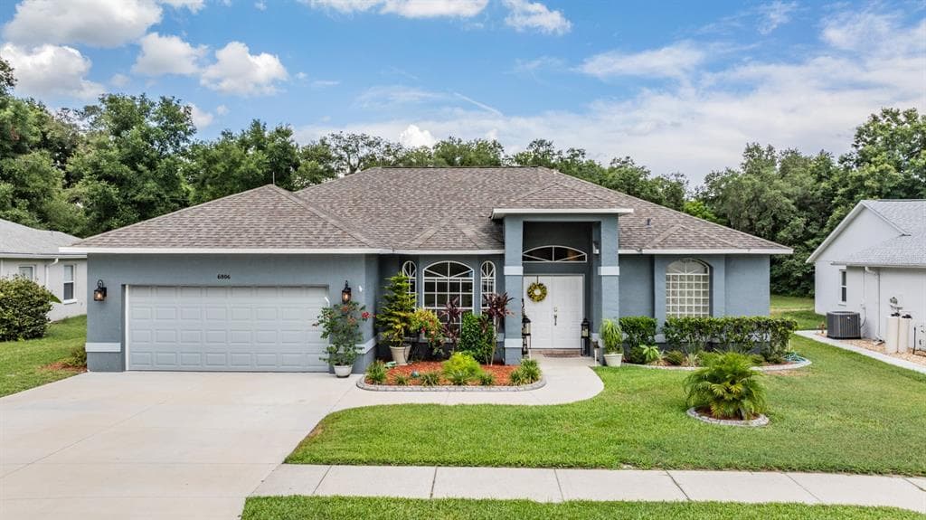 6806 STEPHENS PATH ZEPHYRHILLS, FL 33542