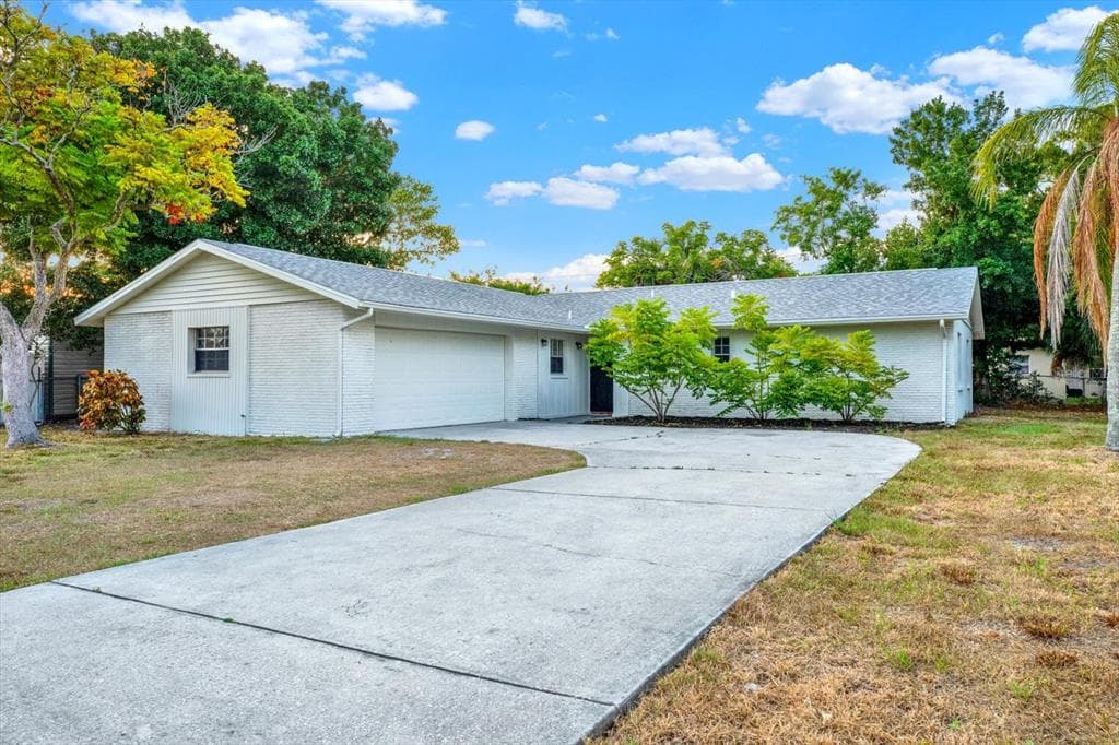 6057 GOLF AND SEA BOULEVARD APOLLO BEACH, FL 33572