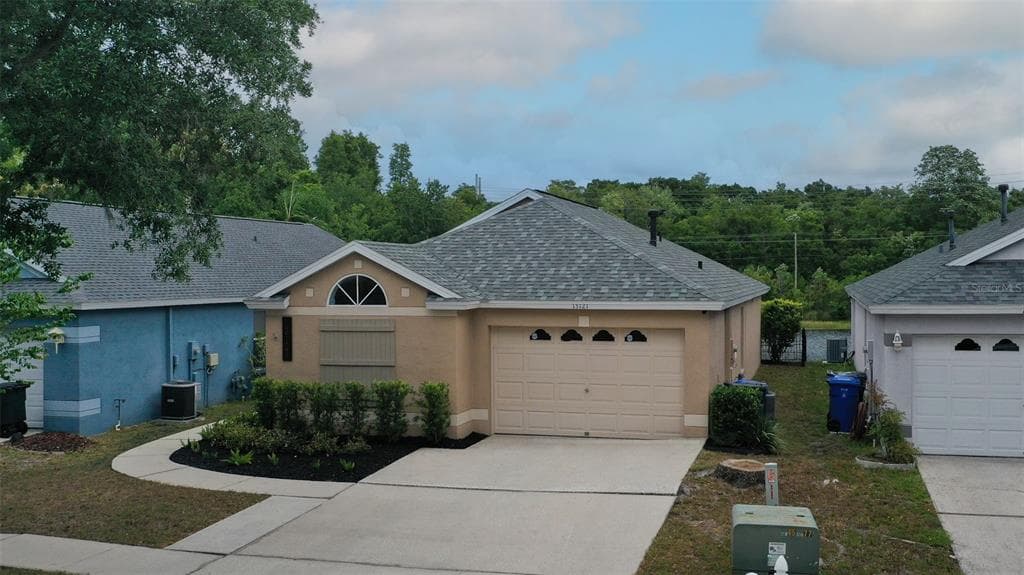 13121 CARROLLWOOD CREEK DRIVE TAMPA, FL 33624