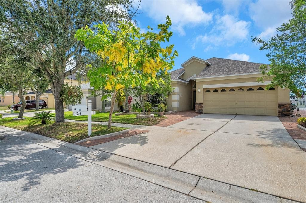 1915 FRUITRIDGE STREET BRANDON, FL 33510