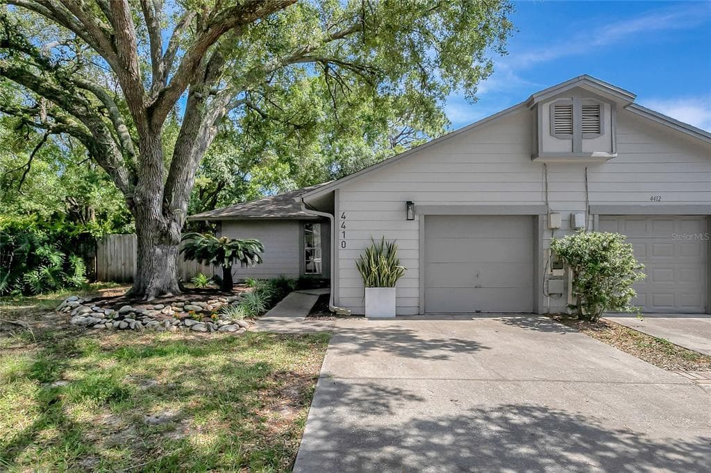 4410 ROCKCREST CIRCLE TAMPA, FL 33624