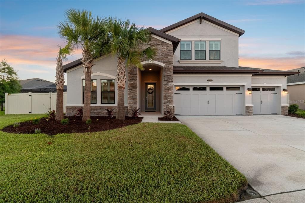 21865 EMORY OAK PLACE LAND O LAKES, FL 34637