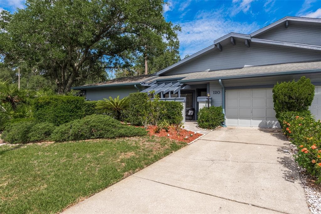 120 MORNING DOVE PLACE OLDSMAR, FL 34677