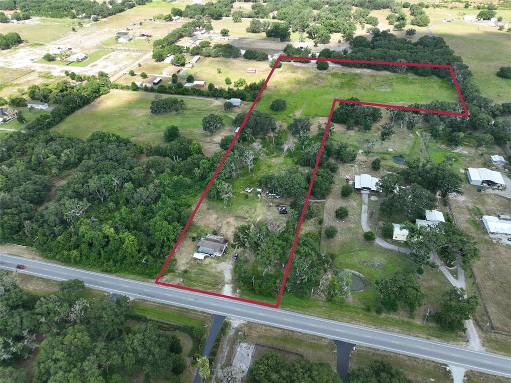 11535 S COUNTY ROAD 39 LITHIA, FL 33547