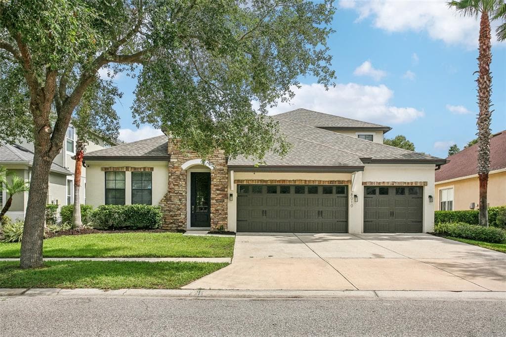 8010 CYPRESS CROSSING COURT TAMPA, FL 33647