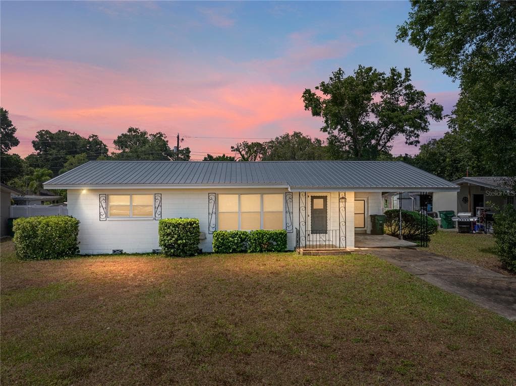 39055 PARK DRIVE ZEPHYRHILLS, FL 33542