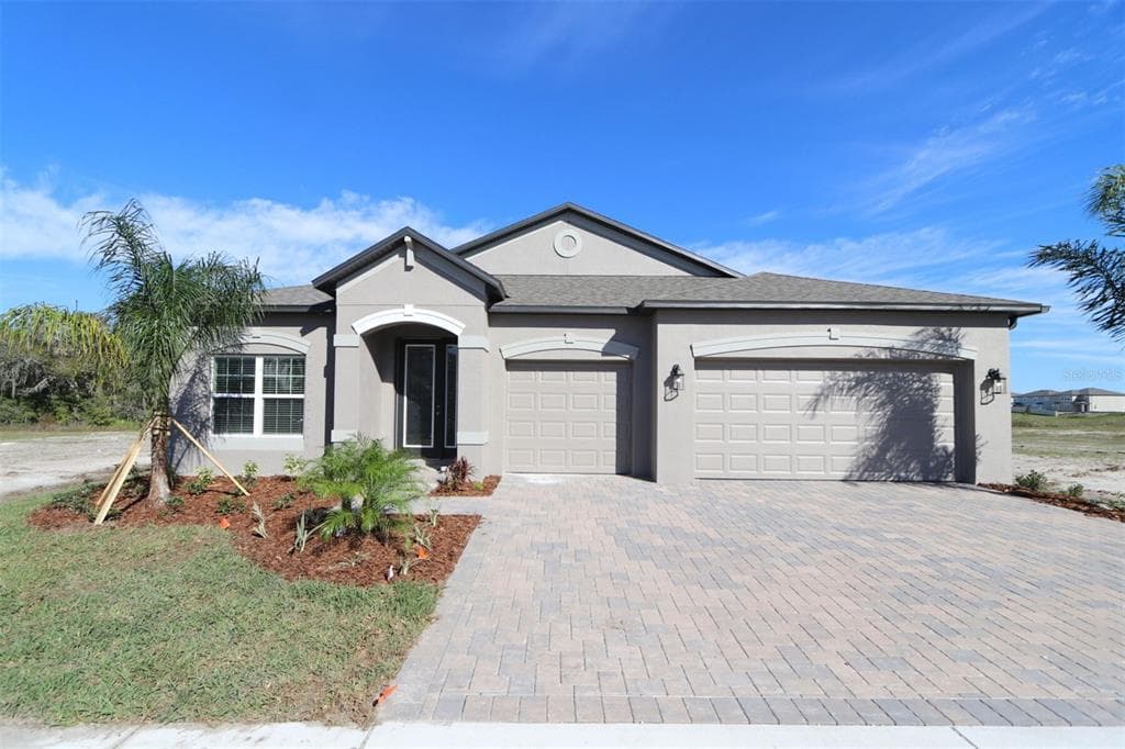 32544 SAPNA CHIME DRIVE WESLEY CHAPEL, FL 33545