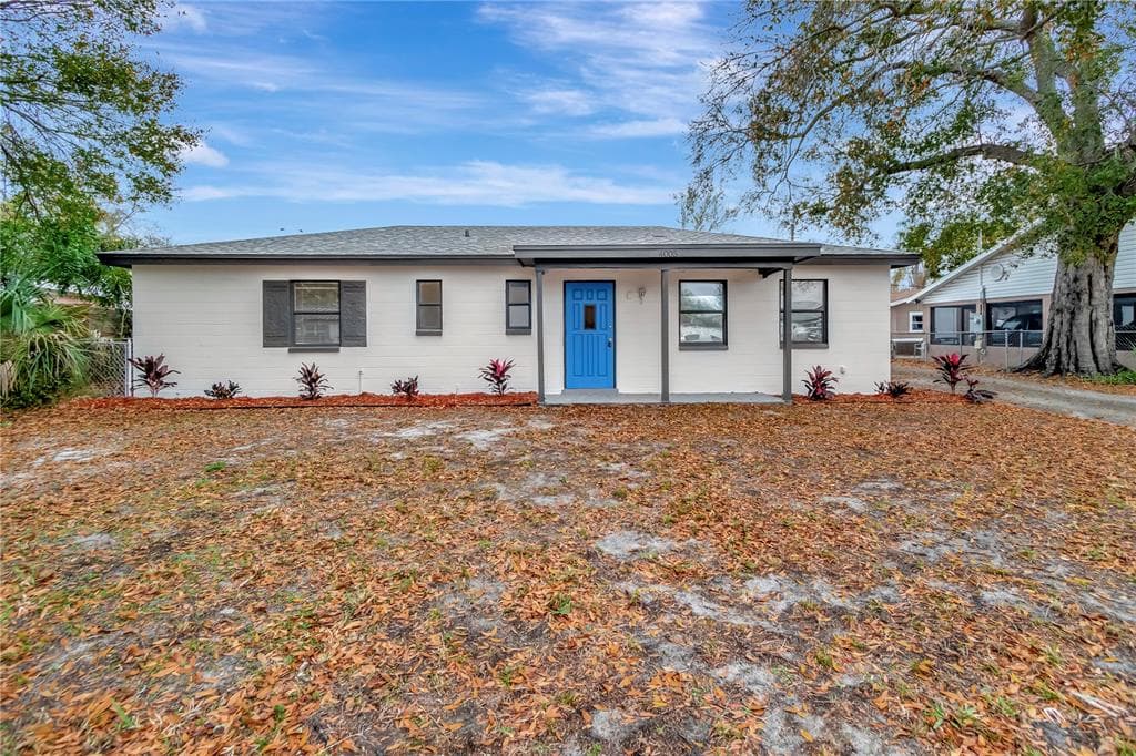 4005 W WALLACE AVENUE TAMPA, FL 33611