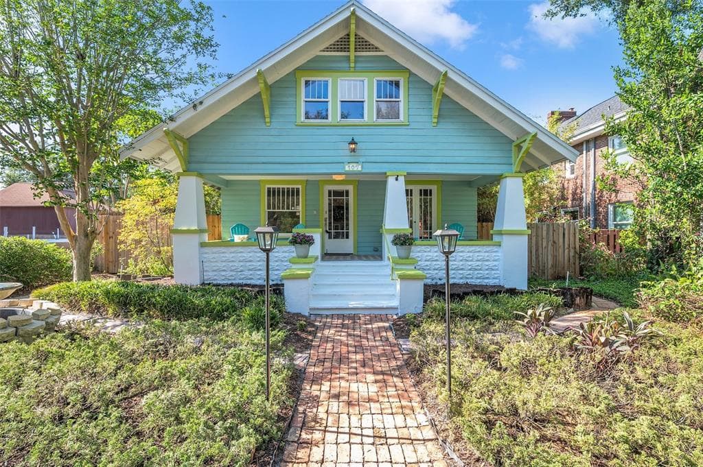 107 11TH AVENUE N ST PETERSBURG, FL 33701