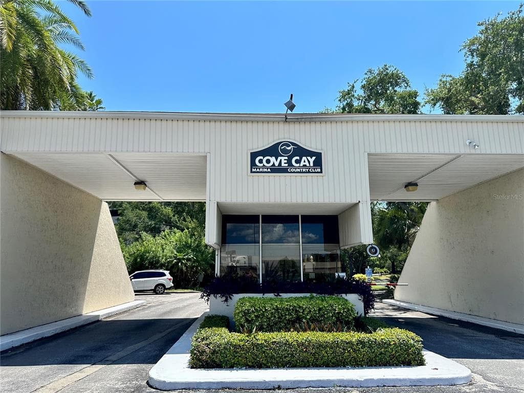 2617 COVE CAY DRIVE UNIT 309 CLEARWATER, FL 33760