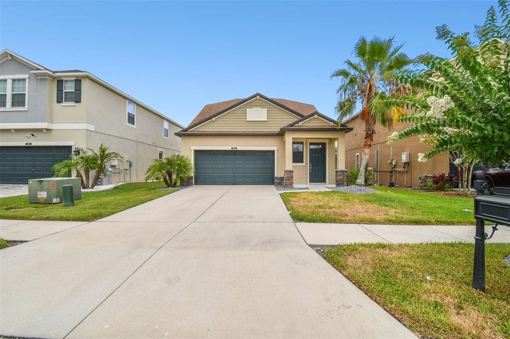 8056 SEAGARDEN LANE