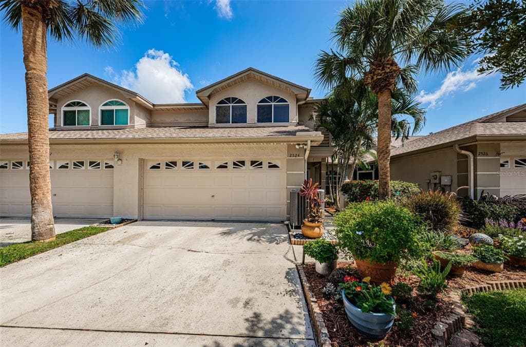 2524 W BROOK LANE CLEARWATER, FL 33761