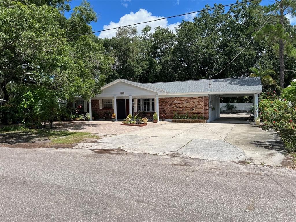 2507 W POWHATAN AVENUE TAMPA, FL 33614
