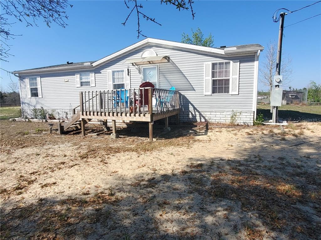 13195 OSPREY AVENUE WEEKI WACHEE, FL 34614