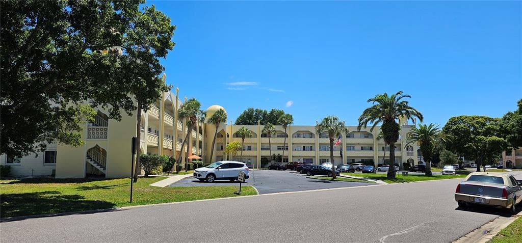 2361 ECUADORIAN WAY UNIT 43 CLEARWATER, FL 33763