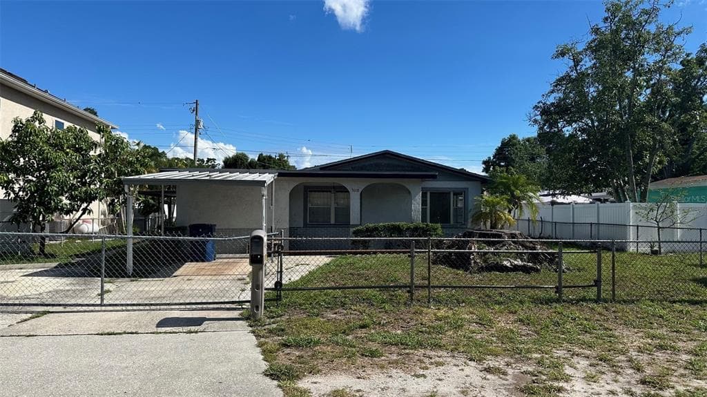 3618 W CHERRY STREET TAMPA, FL 33607