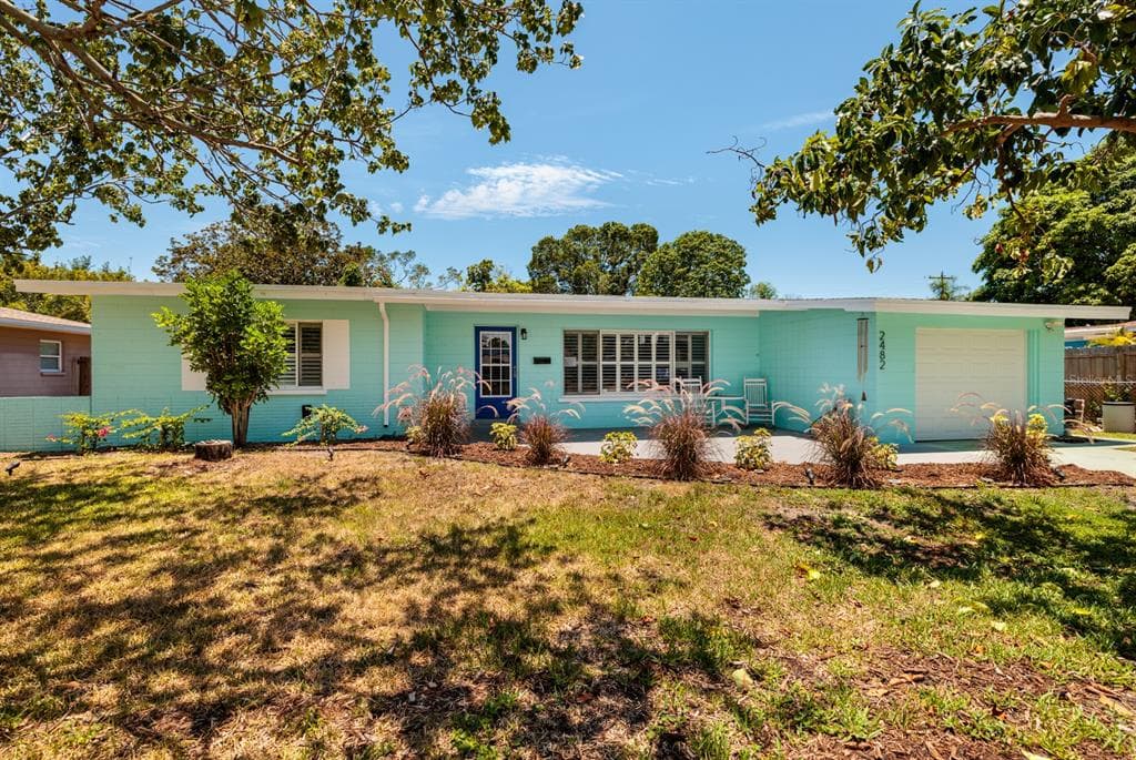 2482 67TH AVENUE S ST PETERSBURG, FL 33712
