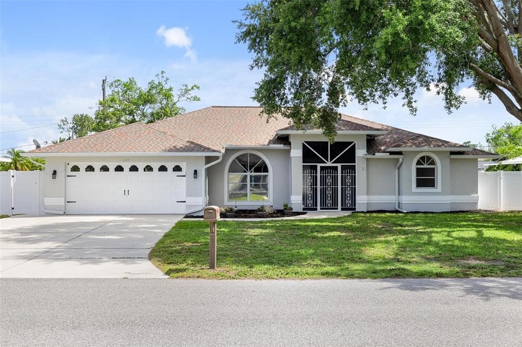1305 LAUREL AVENUE VENICE, FL 34285
