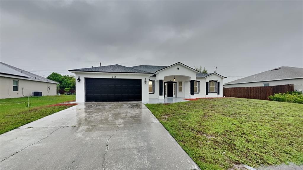 757 SW JACOBY AVENUE PORT ST LUCIE, FL 34953