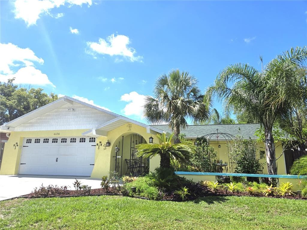 6126 NEWMARK STREET SPRING HILL, FL 34606