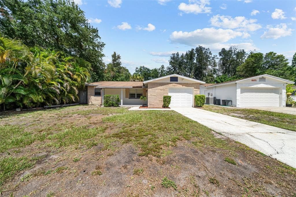 5393 68TH STREET N ST PETERSBURG, FL 33709
