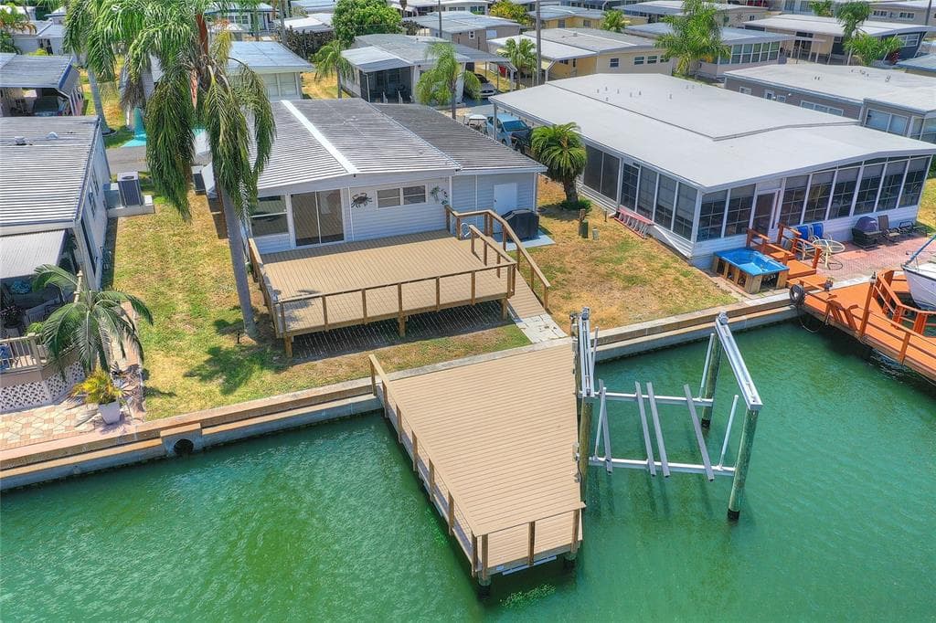 18675 US HIGHWAY 19 N UNIT 319 CLEARWATER, FL 33764