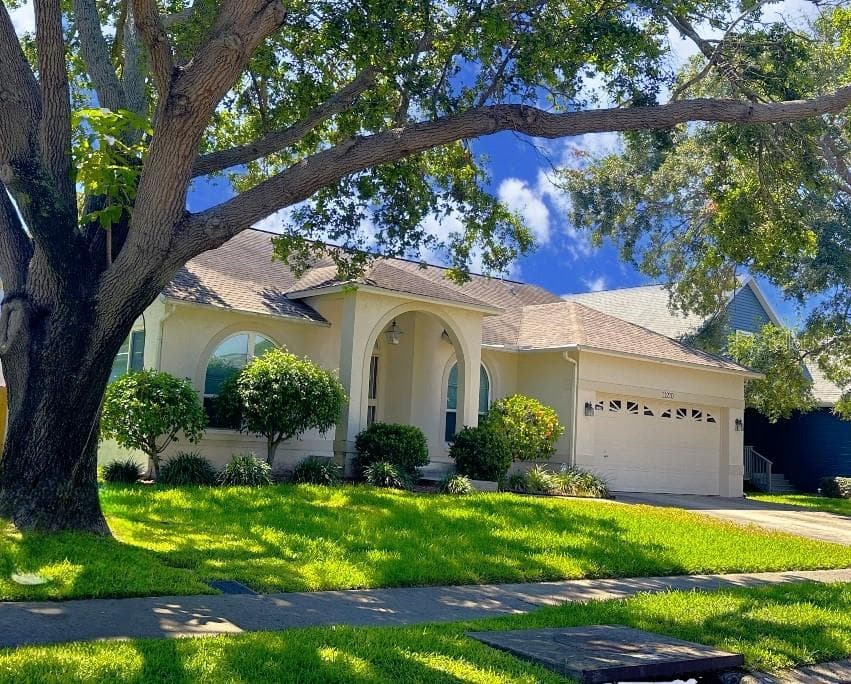 11210 ELMHURST DRIVE PINELLAS PARK, FL 33782