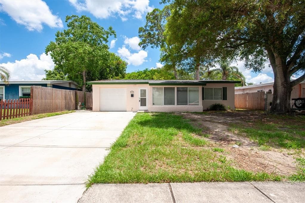 5841 67TH AVENUE N PINELLAS PARK, FL 33781