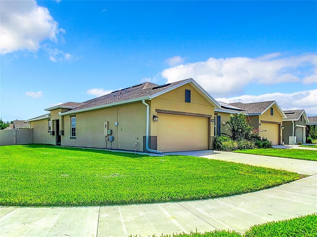 17938 TURNING LEAF CIRCLE LAND O LAKES, FL 34638