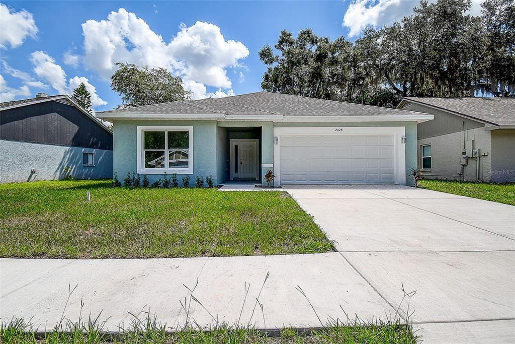 2028 SHADOW PINE DRIVE BRANDON, FL 33511