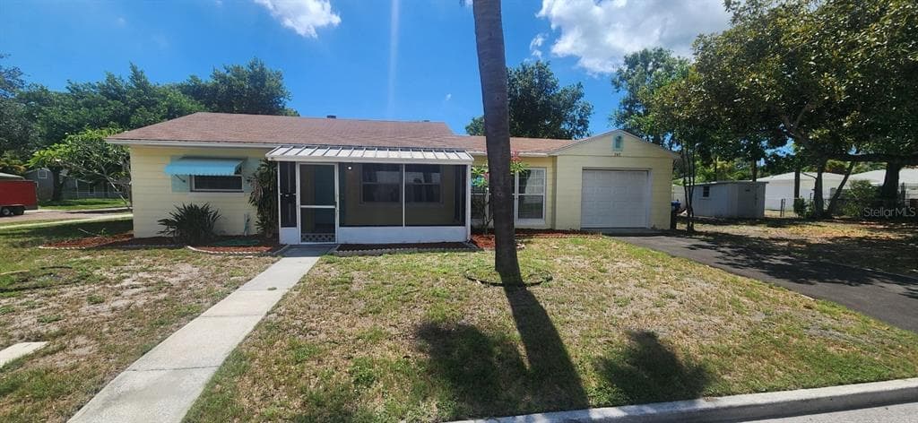 245 62ND STREET S ST PETERSBURG, FL 33707