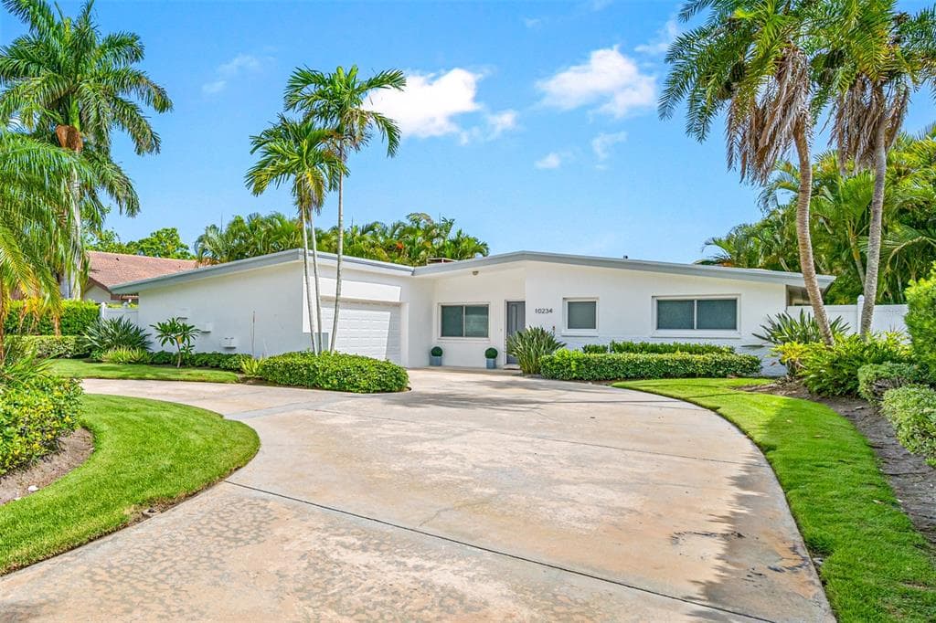 10234 TARPON DRIVE TREASURE ISLAND, FL 33706