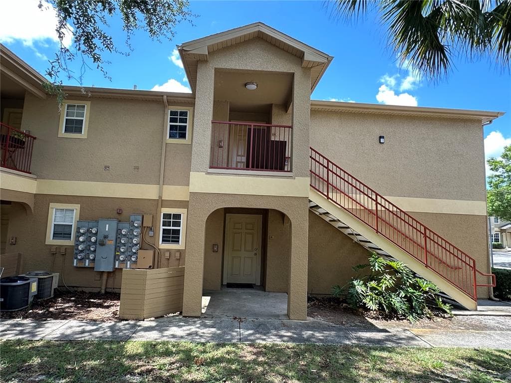 5908 BRICKLEBERRY LANE UNIT 16 ZEPHYRHILLS, FL 33541