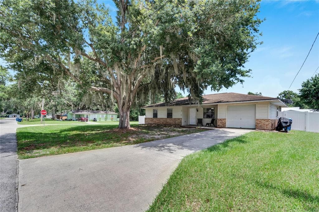 126 ALBERT STREET NE FORT MEADE, FL 33841