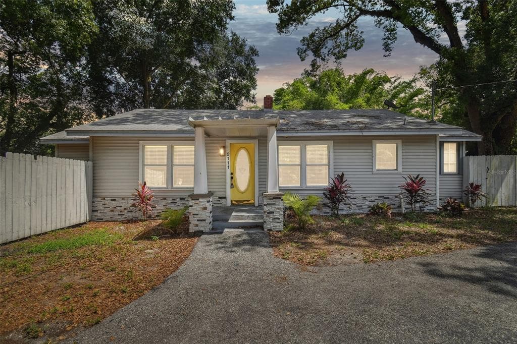 2111 E BIRD STREET TAMPA, FL 33604