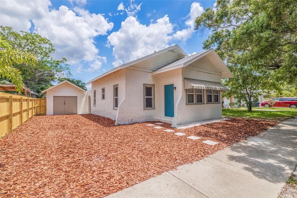 2655 GROVE PARK AVENUE N ST PETERSBURG, FL 33714
