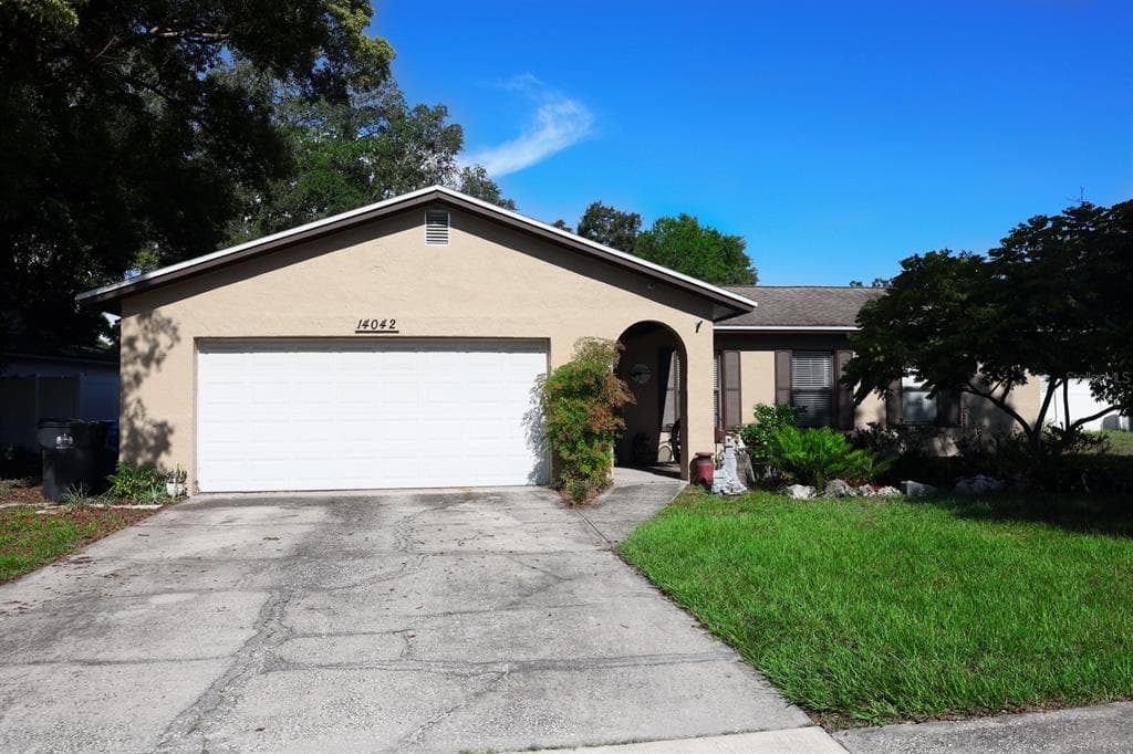 14042 BRIARDALE LANE