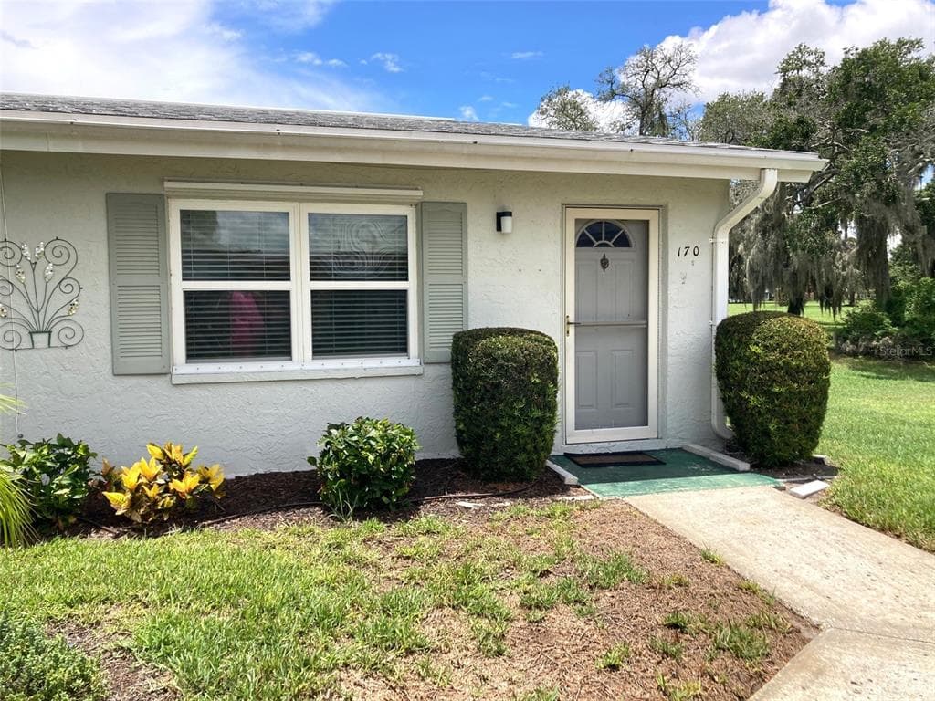 301 S ANDOVER PLACE S UNIT 170 SUN CITY CENTER, FL 33573