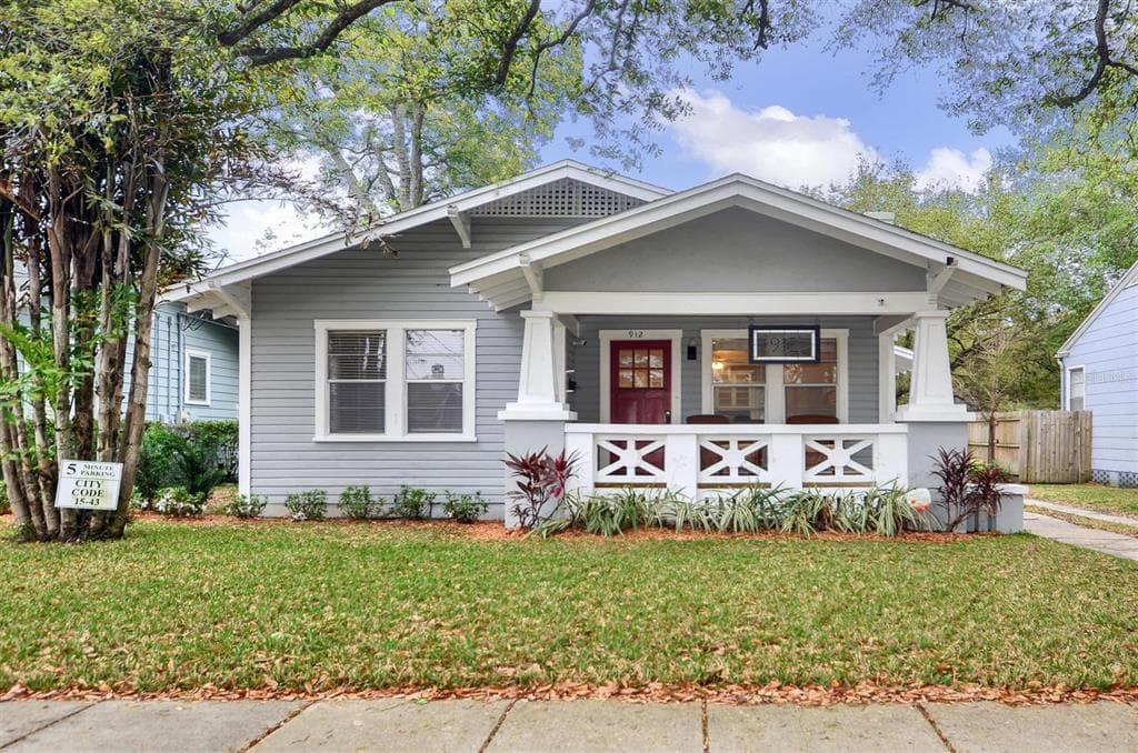 912 S BRUCE STREET TAMPA, FL 33606