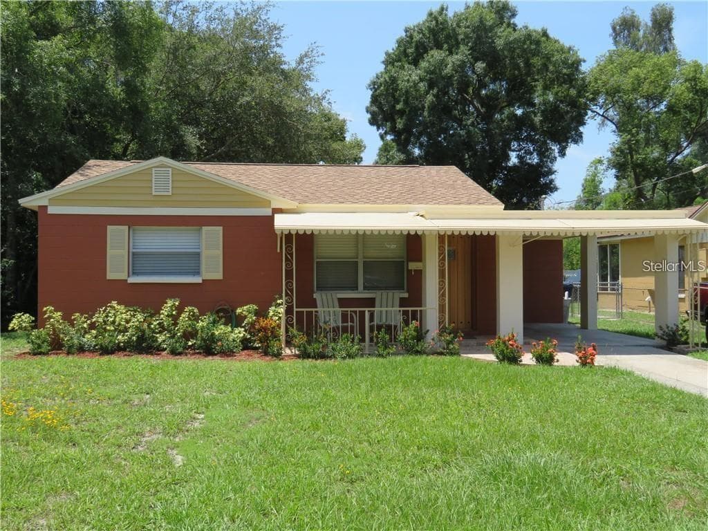 714 W WOODLAWN AVENUE TAMPA, FL 33603