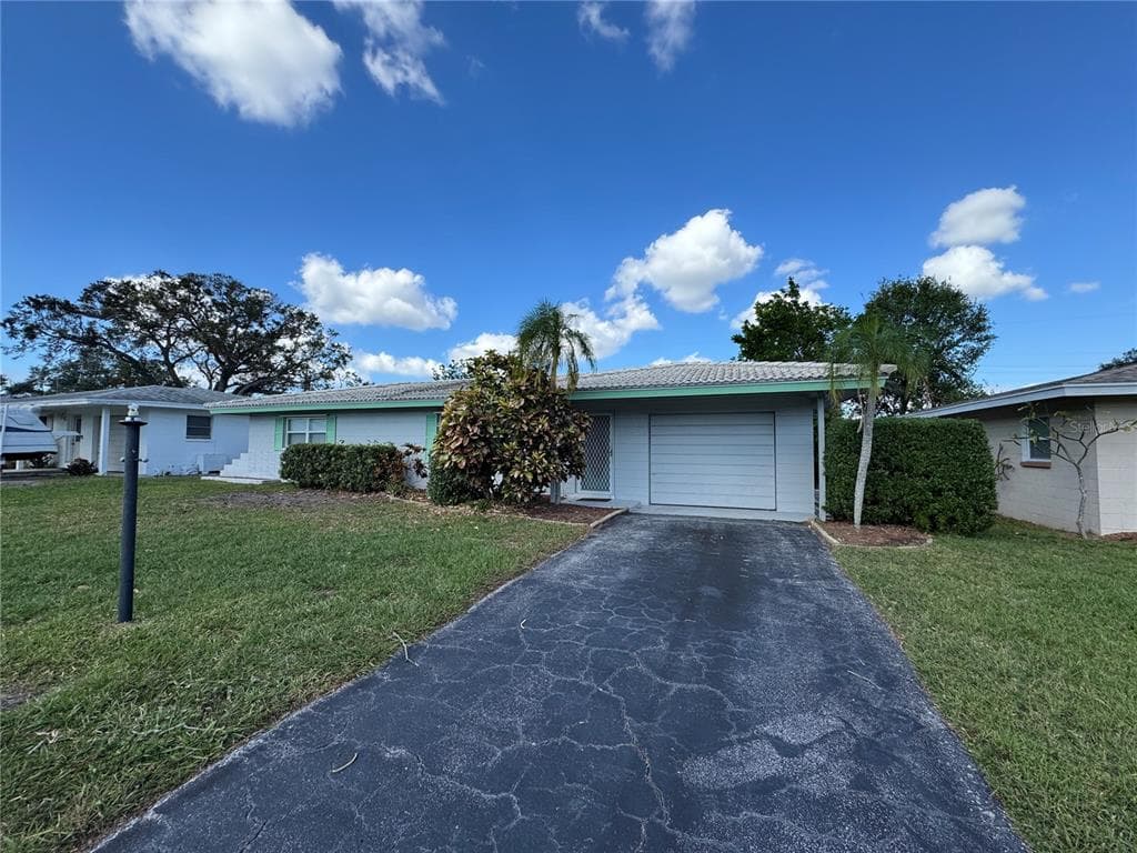 11425 80TH AVENUE SEMINOLE, FL 33772