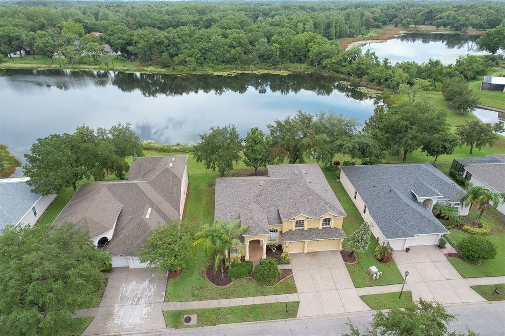 4812 WALNUT RIDGE ROAD LAND O LAKES, FL 34638