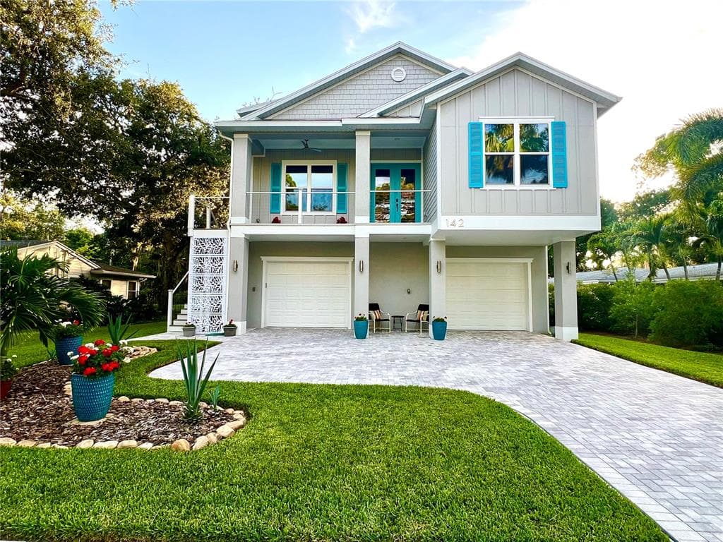 142 CITRUS AVENUE DUNEDIN, FL 34698